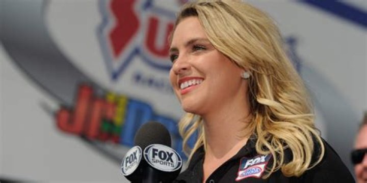Amanda Busick (NHRA) Wiki Bio, age, height, salary. Is she married?