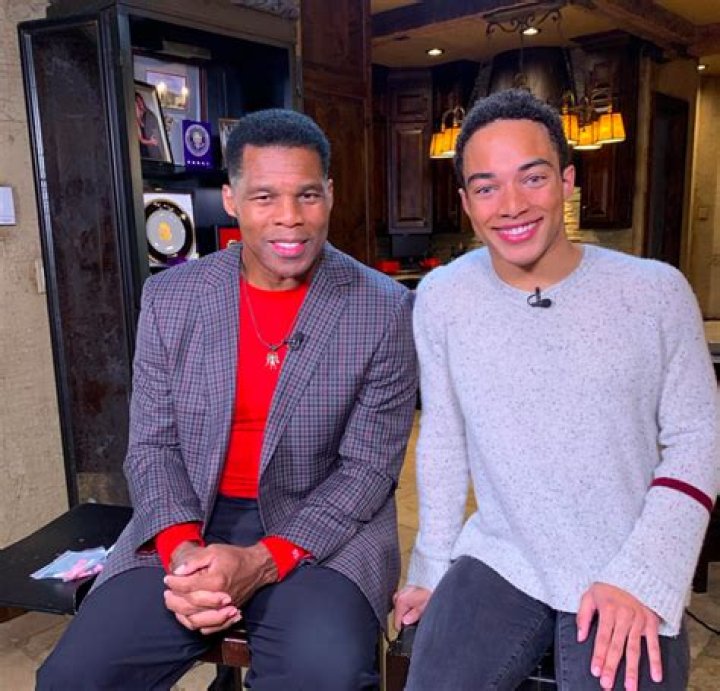 
Are Travon Walker And Herschel Walker Related? Know The Young Footballer’s Family 
