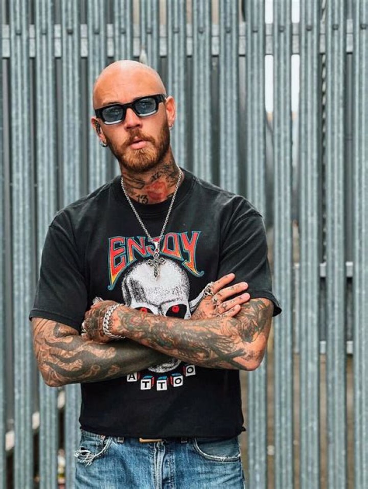 
Billy Huxley Height, Weight, Net Worth, Age, Birthday, Wikipedia, Who, Nationality, Biography 