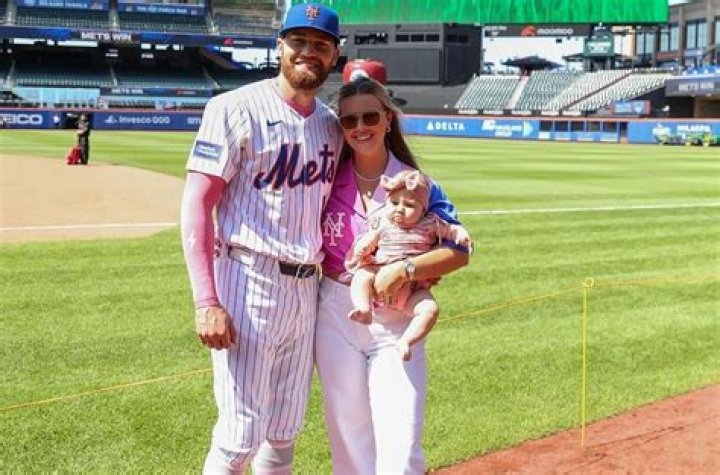
Brandon Nimmo And Chelsea Bradley Married In 2017 – Meet The Baseball Outfielder And His Wife On Instagram 