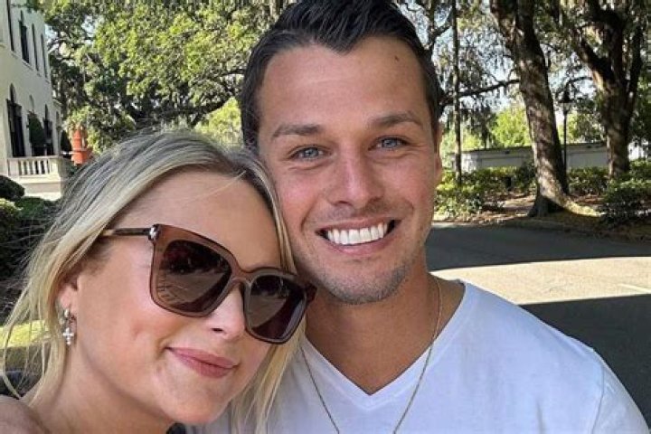 
Brendan McLoughlin Says Miranda Lambert Is ‘Beautiful’ ‘Inside and Out’ on Her Birthday 