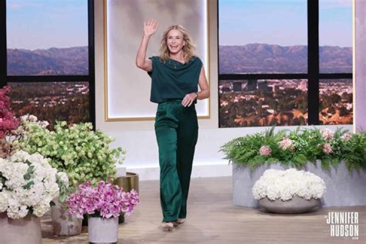 
Chelsea Handler Teases a Possible Return to Late-Night TV: ‘I’m Gonna Do It Again’ 