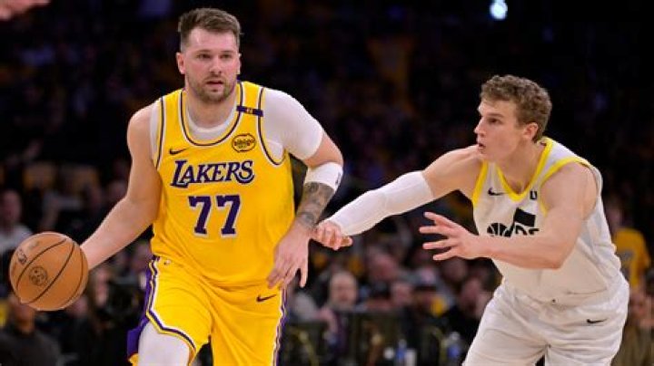 
Claire Rothman Was The Former GM For The Lakers, Here Is Where She Is Up To Today 