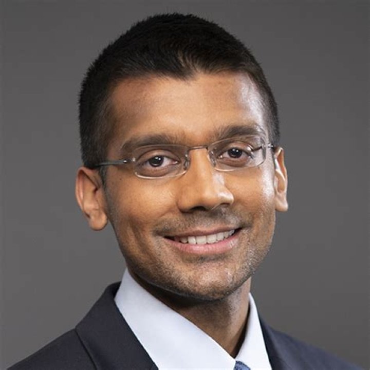 
Dave Chokshi Height, Weight, Net Worth, Age, Birthday, Wikipedia, Who, Nationality, Biography 