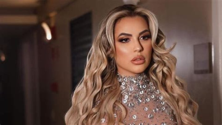Deolane Bezerra Age, Birthday, Wikipedia, Who, Nationality, Biography