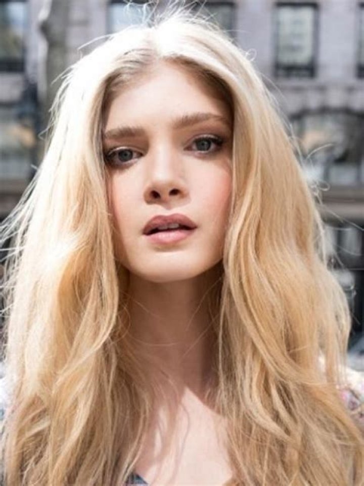  Elena-Kampouris-1