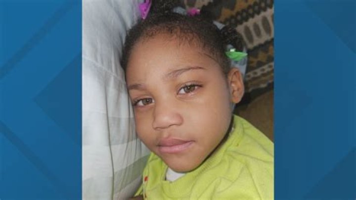 
Essie McKenzie: Minnesota mother sues Walmart after her daughter was KILLED in parking lot fire 