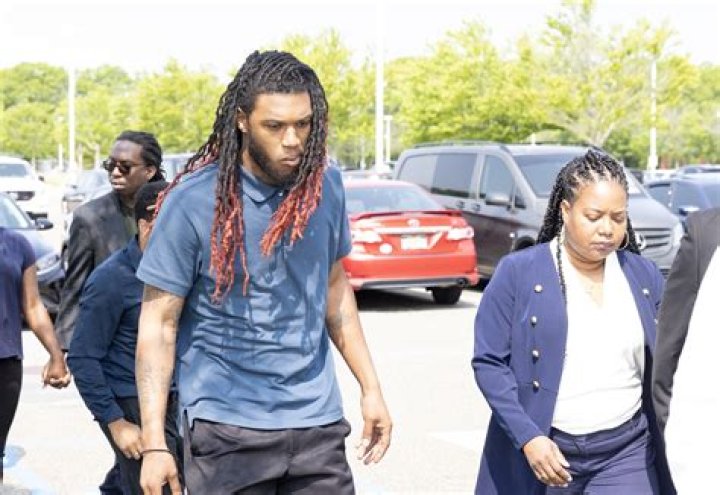 
Fetty Wap Was Arrested After He Pointed Out His Gun And Threatened The Stranger 