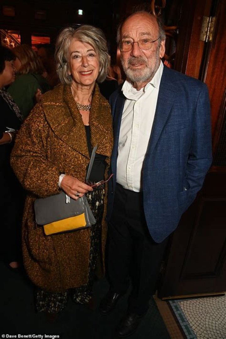 
Frankie Lipman, Michael Lipman Wife And Dementia 