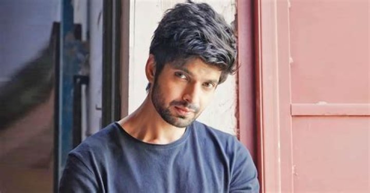 Hitesh Bharadwaj Height, Weight, Net Worth, Age, Birthday, Wikipedia, Who, Instagram, Biography