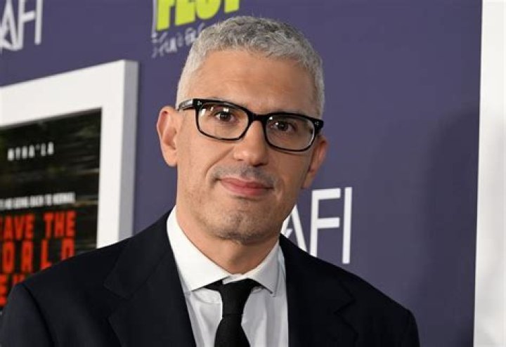 Iman Esmail Height, Weight, Net Worth, Age, Birthday, Wikipedia, Who, Nationality, Biography