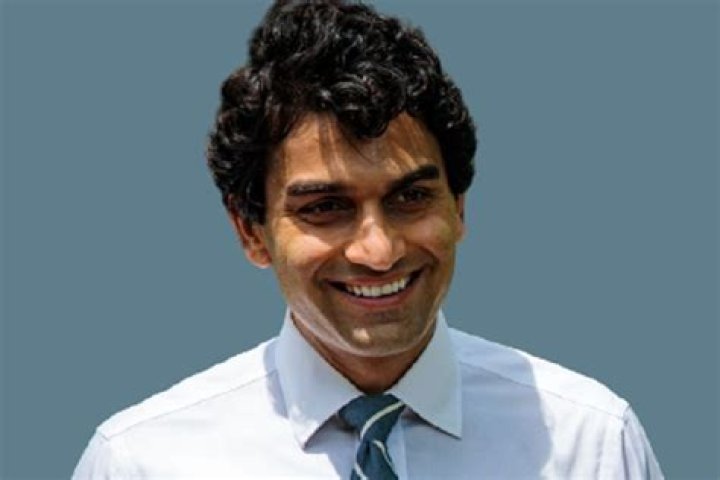 
Is Suraj Patel NYC Married To A Wife? Age, Net Worth And Family 