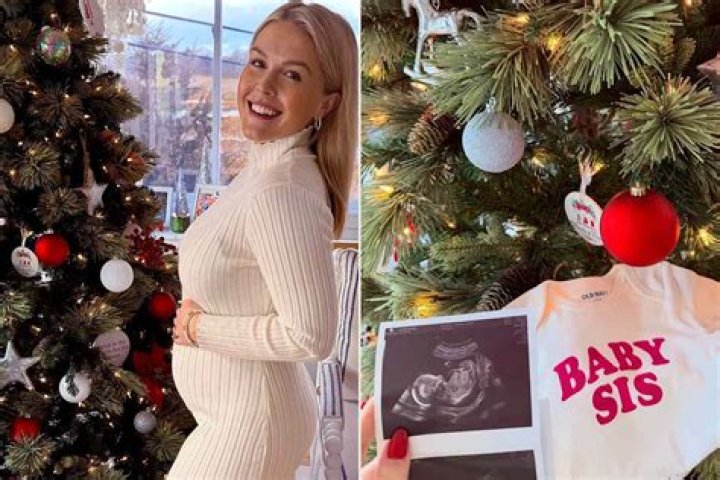 
Jan Carabeo Is Pregnant With A Baby In 2022 As She Expects To Deliver In October 