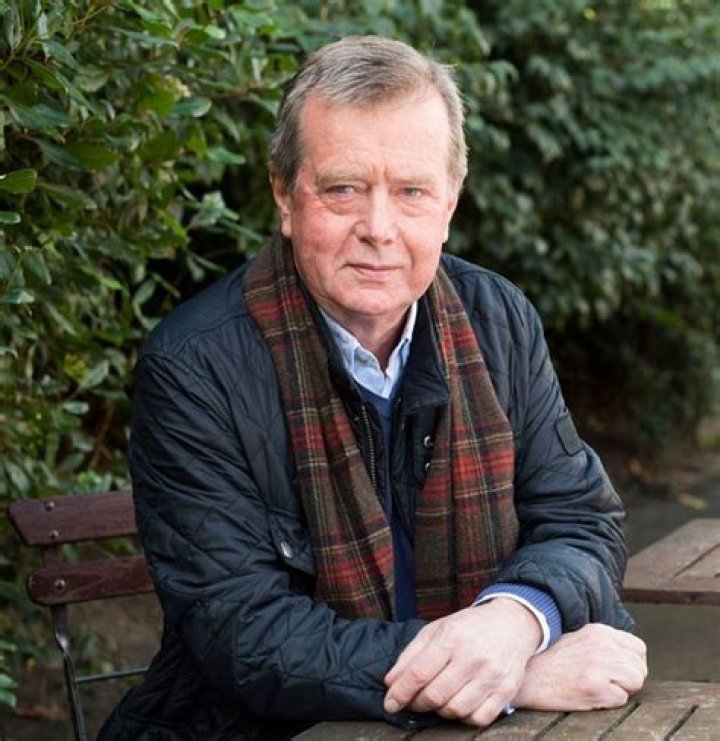 
Ken Wharfe Age, Birthday, Wikipedia, Who, Nationality, Biography 