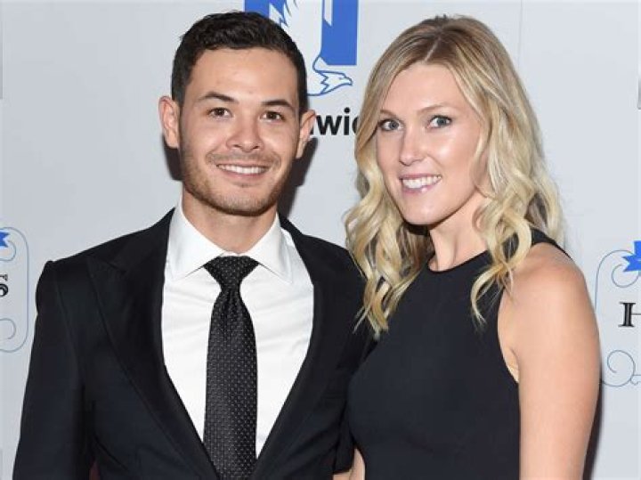 Kyle Larson Height, Weight, Net Worth, Age, Birthday, Wikipedia, Who, Nationality, Biography