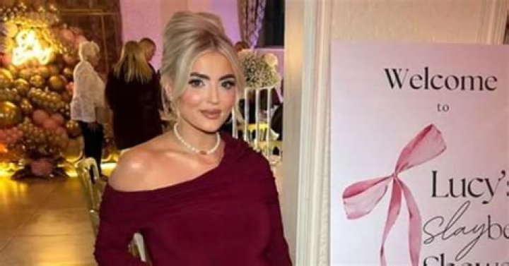 
Lucy Fallon And Ryan Ledson Celebrating Valentine’s Day Together 