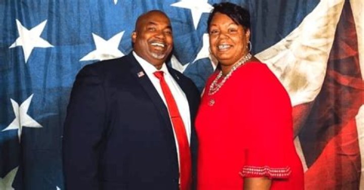 
Mark Robinson is Married to Wife: Yolanda Hill. Kids. 