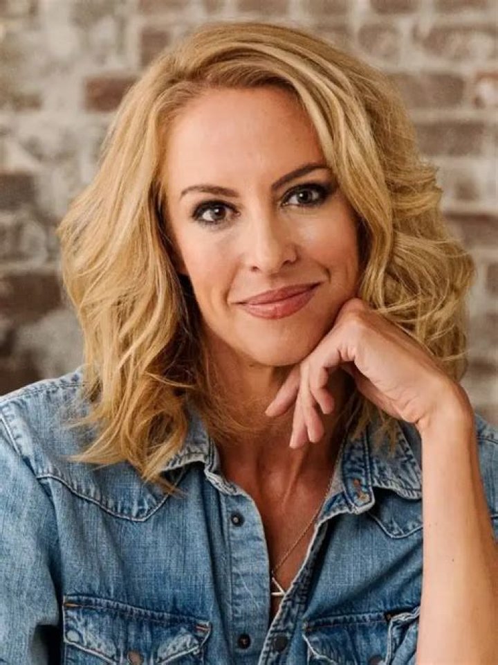 
Rosemary Rogers Height, Weight, Net Worth, Age, Birthday, Wikipedia, Who, Instagram, Biography 
