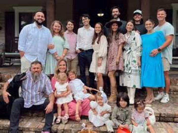
What is Willie Robertson doing now? His Wiki: Net Worth, Kids, House, Family, Adopted Son 