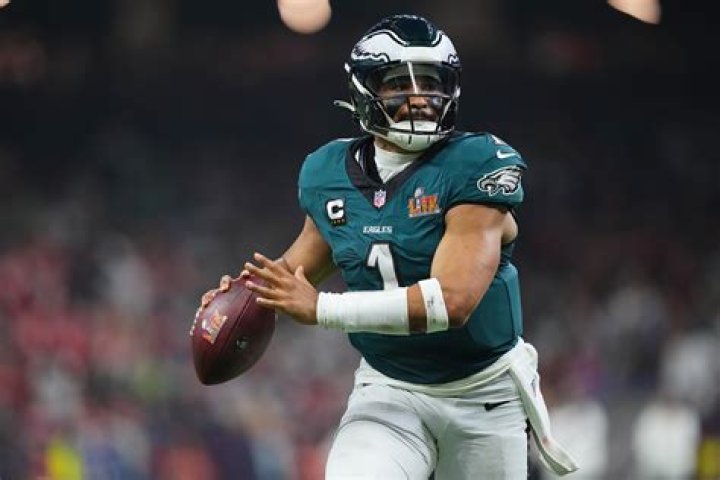 
Who are Jalen Hurtss Parents? Jalen Hurts Biography, Parents Name and More 