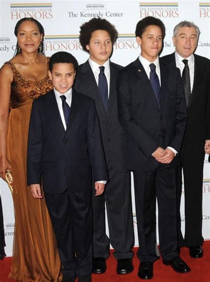 
Who are Robert De Niro’s children, Raphael, Drena, Julian, Aaron, Elliot and Helen? 