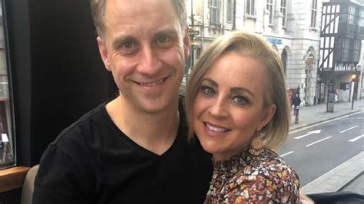 
Who Is Carrie Bickmore First Husband? TV Presenter Current Partner After Greg Lange Died Of Cancer 