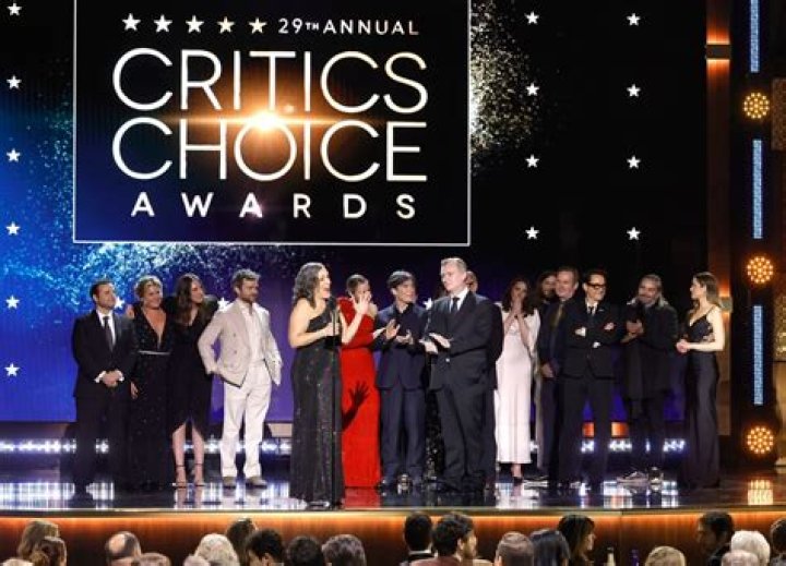 
Who is Jeff Bridges’ father? All about his parents as actor pays tribute at Critics Choice Awards 