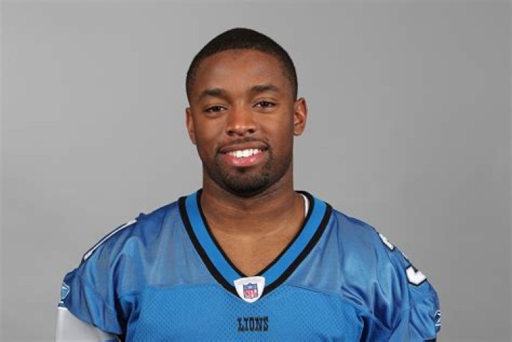 
Who was Stanley Wilson Jr? Former Detroit Lions cornerback dies after collapsing in Metropolitan State mental hospital in Los Angeles 